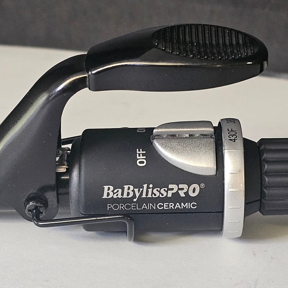 BaBylissPRO Porcelain Ceramic 3/4 Inch Spring Curling Iron BP75SUC Black 430F